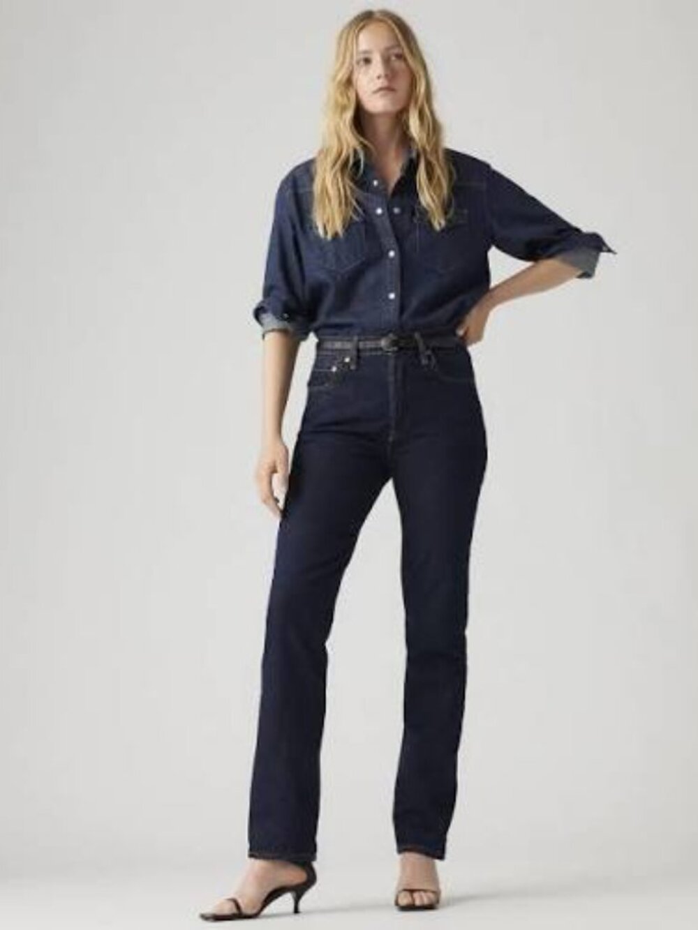 Rigid Levi’s 501s, Super Dark Wash, 26